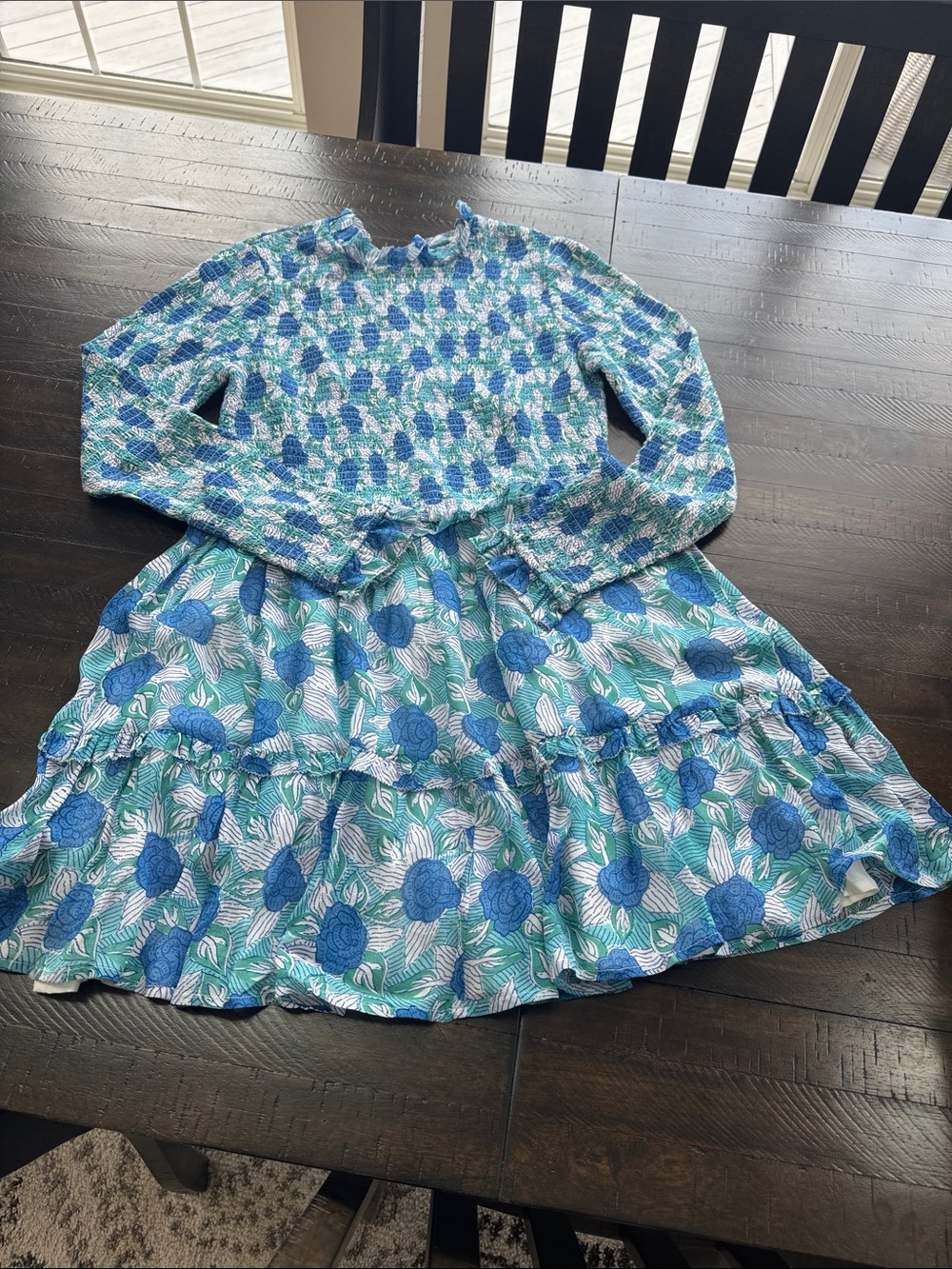 Like new Shore Boutique Saylor blue and white dress size small